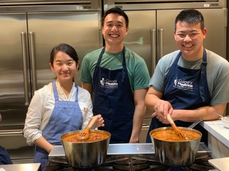 HEAL-IM students demonstrate low-sodium curry dishes