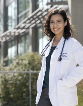 Medical Student Dania Maldonado