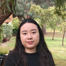 Xinyi Luo