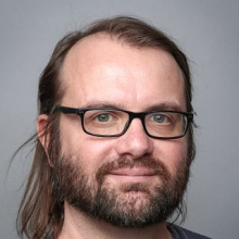Headshot of Matthew Weirauch.