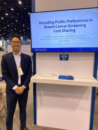 UCI Radiology resident Kevin Dao presented his academic poster on “Decoding public preferences in breast cancer screening cost sharing” at RSNA 2024 on December 3rd, 2024. 