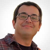 A profile headshot of Michael Nahmou